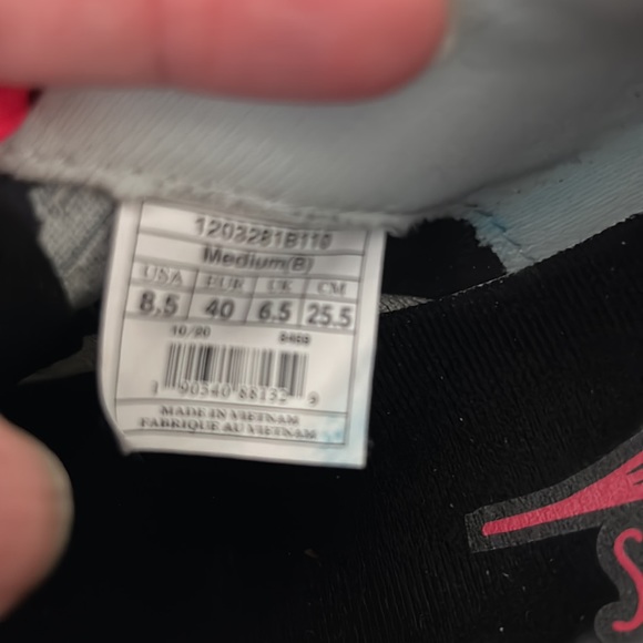 Women’s Brooks Hyperion Tempp 8.5 - Picture 8 of 9